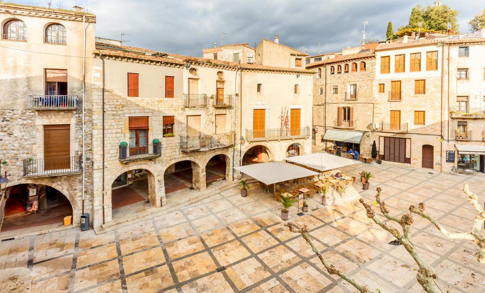 Can Cintet 3 Apartamento Con Terraza En Besalú Kültér fotó